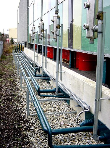 Rohrleitungsbau Deckenmontage