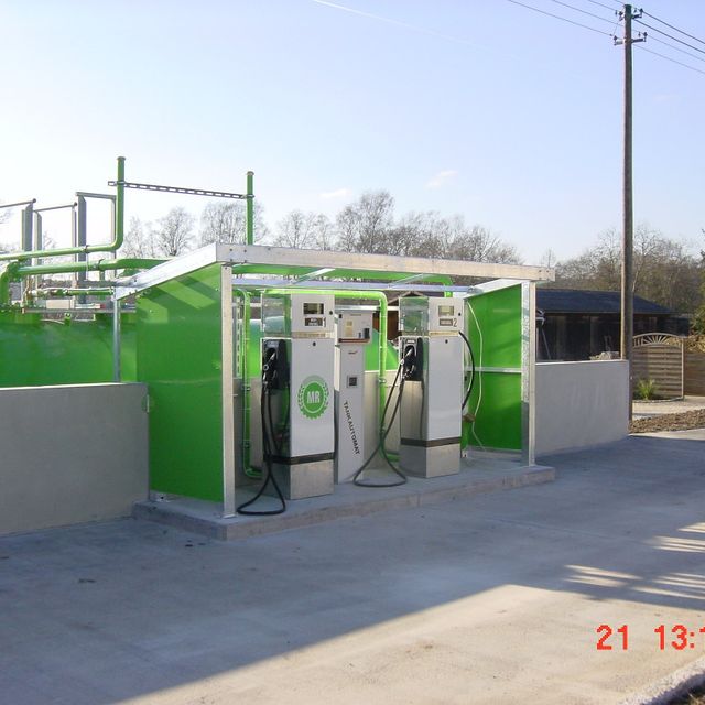 Tankstellenkomplettbau