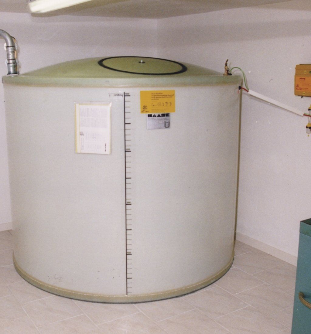 InHaus Lagerung - GFK Tank für die sichere Lagerung von flüssigen Medien